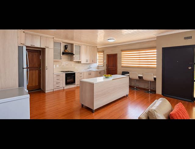 3 BEDROOM TOWNHOUSE FOR SALE IN THREE RIVERS